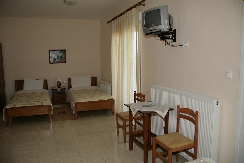 Elanthi Hostel Kastoria Exterior foto