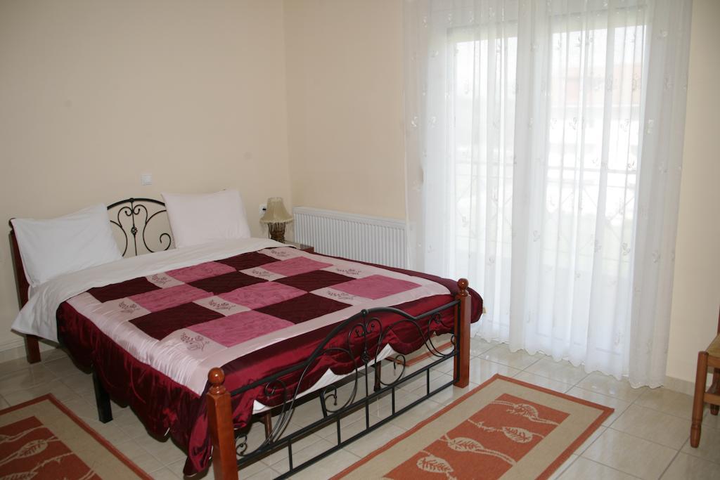 Elanthi Hostel Kastoria Habitación foto