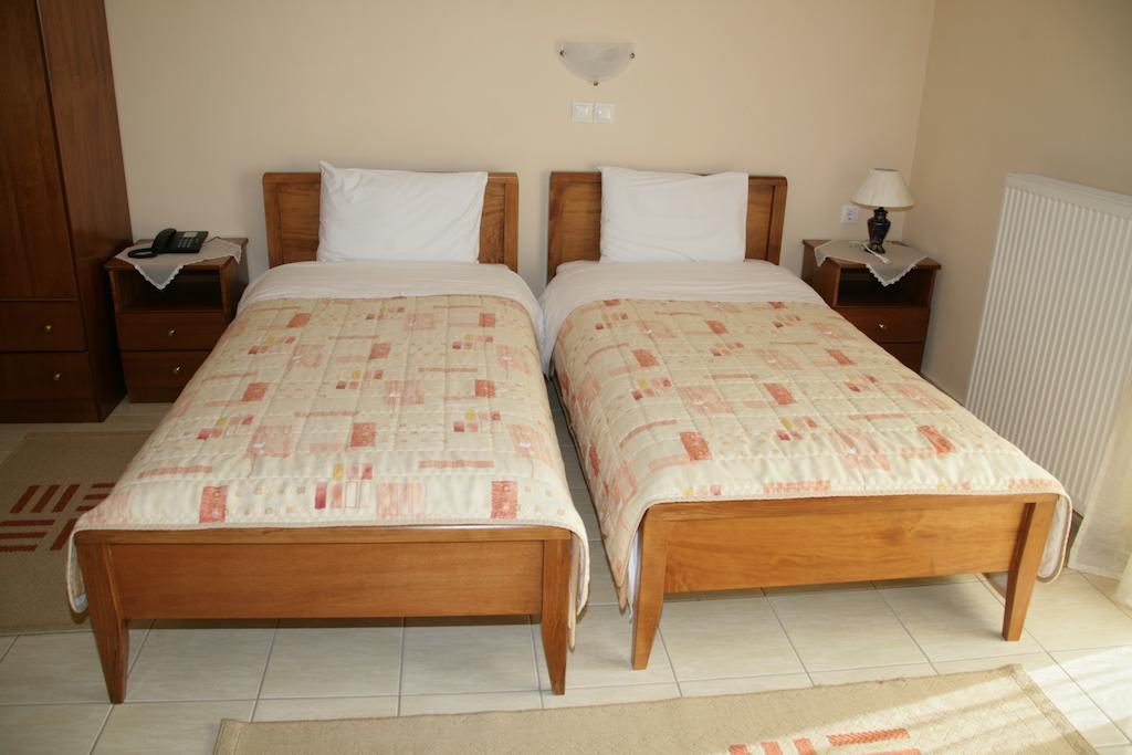Elanthi Hostel Kastoria Habitación foto